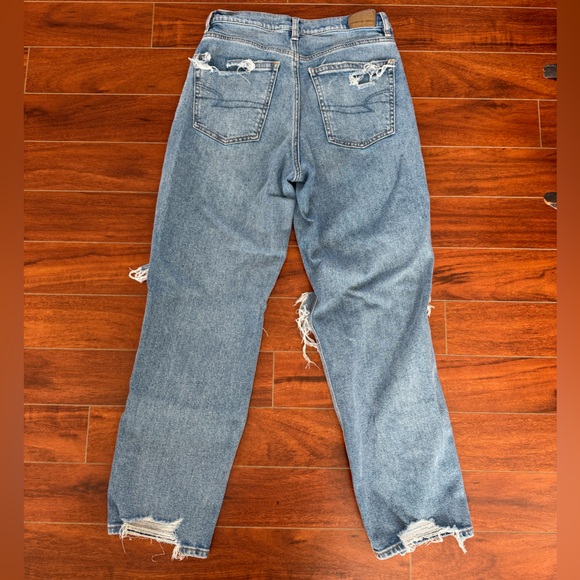 American Eagle Outfitters Light Blue Denim Jeans - Picture 2 of 3
